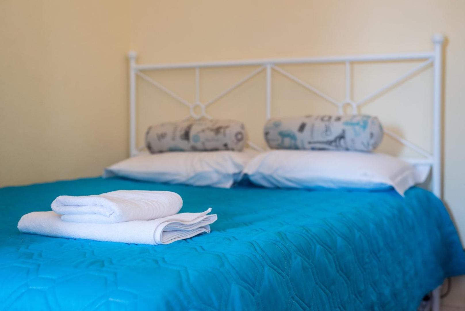 Guestready - Minimalistic Studio Downtown Porto Exterior photo